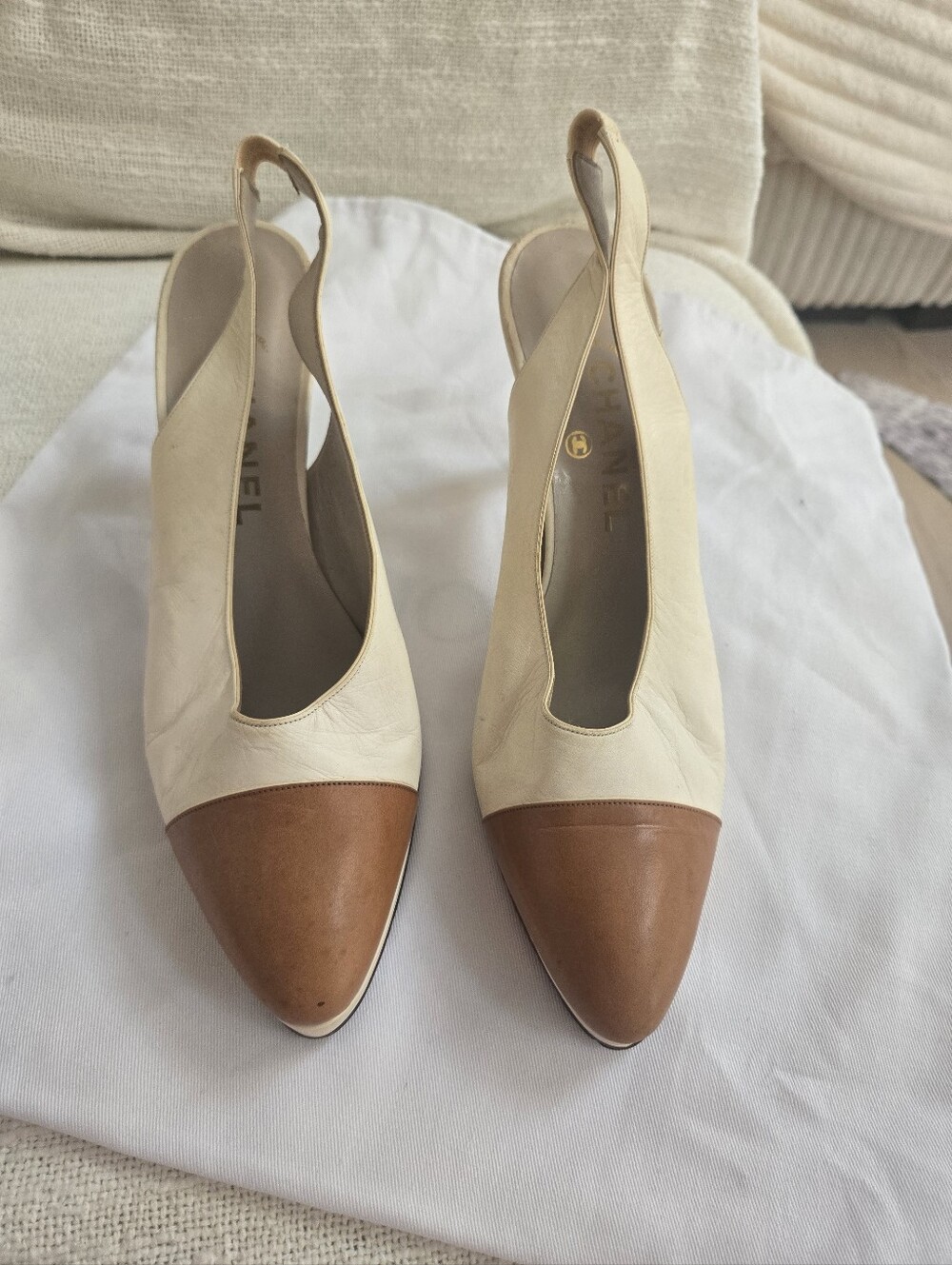 CHANEL Two-Tone Slingback Pumps in Cream & Brown - Picture 5 of 8